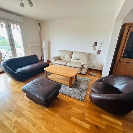 Le Haie Vigne * Caen