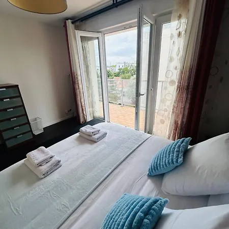 Le Haie Vigne * Caen