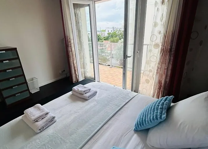 Le Haie Vigne * Caen