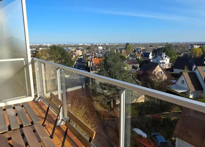 Le Haie Vigné * Caen